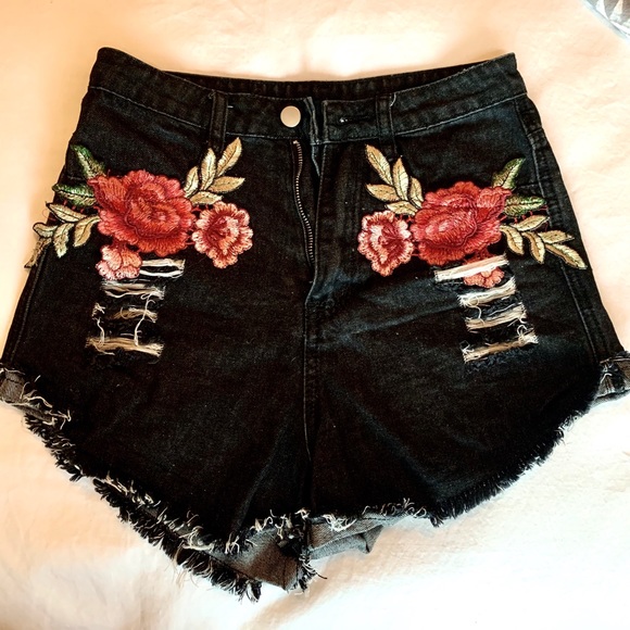 Windsor Pants - High-Waisted Rose Shorts